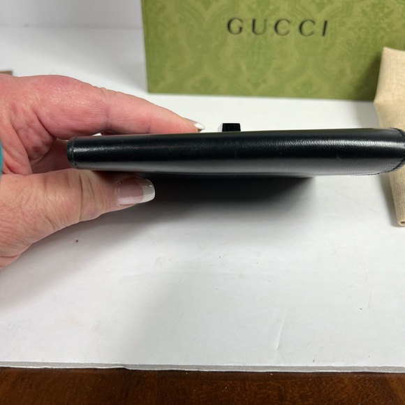 Gucci trifold dark Navy almost black leather wallet. Box and dust bag included - Picture 4 of 14